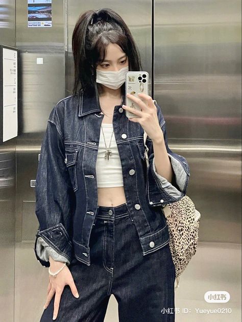 Dark Denim Jacket Outfit, Aesthetic Fit, Korean Fits, Dark Denim Jacket, Denim Jacket Outfit, Outfit Korean, Aesthetic Fits, Jacket Outfit, Dark Denim