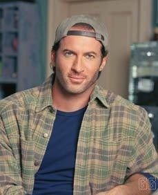 Luke Danes rockin a b-ball cap always! Laura Lei what took you so long! Babette Ate Oatmeal, Gilmore Girls Luke, Luke And Lorelai, Scott Patterson, Amy Sherman Palladino, Luke Danes, Girls Characters, Gilmore Girls, Best Tv