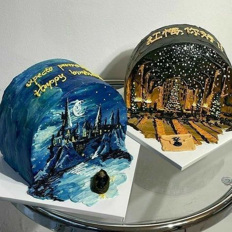 Cakes Decorated, Vintage Birthday Cakes, Amazing Desserts, Funny Birthday Cakes, Mini Cakes Birthday, Harry Potter Cake, Creative Birthday Cakes, Tanah Liat, Harry Potter Drawings