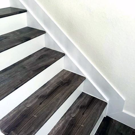 Top 60 Best Stair Trim Ideas - Staircase Molding Designs 1x6 Baseboard, Grey Stairs, Trim Casing, Staircase Molding, Beautiful Staircases, Stairs Modern, Diy Stairs Makeover, Window Trims, Stairs Trim