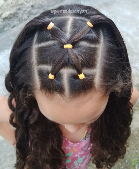 Penteados Fáceis Infantil, Hairstyles For Kindergarteners, Preschool Hairstyles, Toddler Hair Dos, Toddler Hairstyles Girl Fine Hair, Baby Girl Hairstyles Curly, Daughter Hairstyles, Girls Hairdos, Cute Toddler Hairstyles