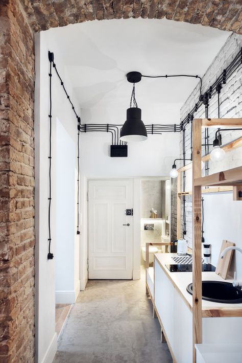 Exposed Wiring, Loft Houses, Saint Pablo, Shed Interior, Industrial Home Design, Interior Columns, Industrial Style Kitchen, Loft Lighting, Loft Interiors