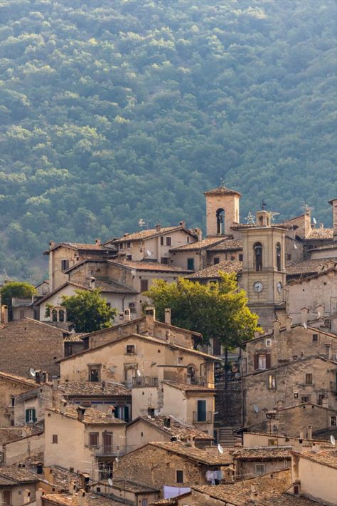 Abruzzo may not be as famous as A-list regions like Tuscany and Campania. Still, this stretch of mountains and coastline in central Italy is rich in gorgeous landscapes, unforgettable cuisine, and unique history and culture. Abruzzo Italy Aesthetic, Anghiari Italy, Italy Moodboard, Italy Campania, Mountains Italy, Things To Experience, Gorgeous Landscapes, Abruzzo Italy, Italy Magazine