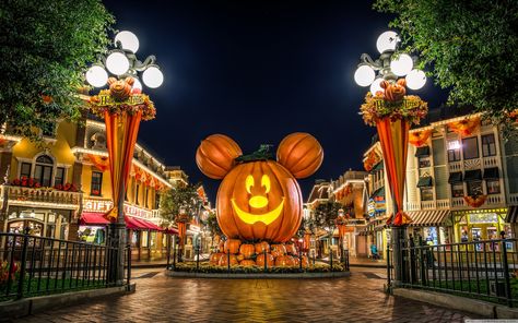 10 Top Disney World Halloween Desktop Background FULL HD 1080p For PC Background Disney Desktop Wallpaper, Backgrounds Cartoon, Halloween Desktop Wallpaper, Disney Fall, Galaxy Aesthetic, Ed Wallpaper, Disney World Halloween, Wallpaper Galaxy, Photo Halloween