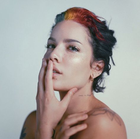 Halsey Updates on Twitter: "#manicthealbum… " Halsey Album, Halsey Hair, Halsey Style, Halsey, Grunge Hair, How To Pose, Girl Crushes, Woman Crush, Ed Sheeran