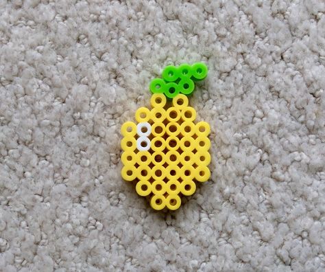 Perler beads little lemon Lemon Perler Bead Patterns, Lemon Perler Beads, Yellow Perler Beads Ideas, Yellow Perler Bead Patterns, Melt Beads Patterns, Hamma Beads Ideas, Easy Perler Bead Patterns, Pearl Beads Pattern, Easy Perler Beads Ideas