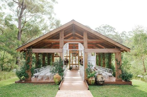 Farm Wedding Ceremony, Event Venue Design, Farmhouse Wedding Venue, Shed Wedding, Luxury Farm, Rustic Shed, Event Venue Spaces, Jervis Bay, Easy Weddings