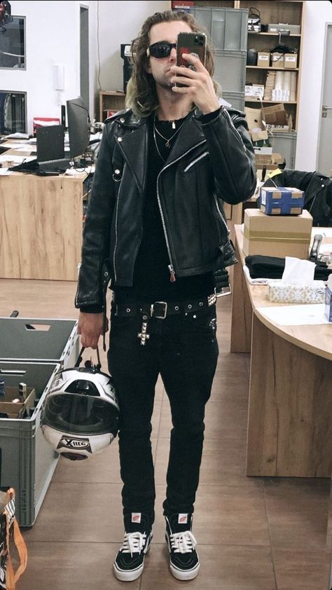 Rocker Outfit Men, Sullivan King, Ysl Outfit, Rocker Outfit, Mens Fashion Edgy, Leather Jacket Style, Street Style Outfits Men, Mens Fashion Streetwear, Street Outfit