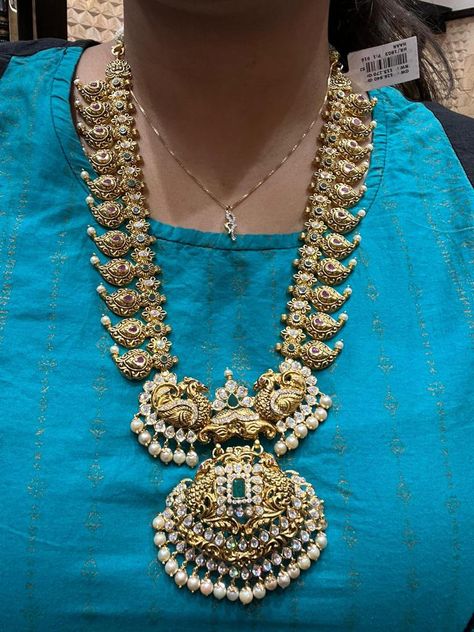 Mango Haram Designs, Kasu Haram, Gold Haram Designs, Mango Haram, Indian Gold Jewellery Design, Mango Mala, Target Jewelry, Simple Necklace Designs, Wedding Jewellery Designs