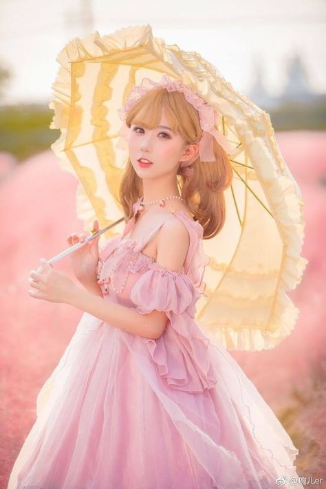 Person Holding Parasol Reference, Holding Parasol Pose, Holding Bunny Reference, Pose Reference Umbrella, Holding Parasol Reference, Dainty Poses, Valentines Pose Reference, Holding An Umbrella Pose Drawing, Person Holding Umbrella Reference