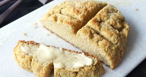 Gluten Free Irish Soda Bread, Keto Brunch, Pudding Chia, Irish Soda Bread Recipe, Irish Soda, Irish Soda Bread, Dessert Dips, Soda Bread, Low Carb Bread