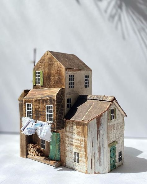 My NeighbourWood | Ready to go to Azores!! #neighbourhood #nextdoor #mystreet #almostacity #myart #homedecor #littlehouses #home… | Instagram Small Country Homes, Bird Houses Ideas Diy, Driftwood Art Diy, Small Wooden House, Wooden Cottage, Wood Art Projects, Wood Scraps, Clay Houses, Wooden Houses