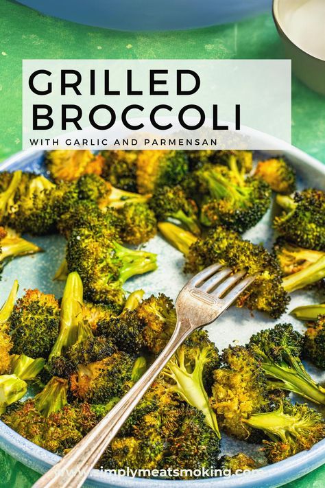 Discover how to grill broccoli on the grill for a healthy and tasty side dish. Perfect for any BBQ, this recipe uses fresh broccoli, seasoned with lemon and parmesan for a delicious twist. Whether you're grilling broccoli on a Blackstone griddle or using foil packets, this easy recipe is great for any occasion. Perfect as a grilled dinner or a healthy grilling option, this broccoli side dish will impress everyone. Tap to see the recipe and enjoy grilled broccoli! Grilled Broccoli Recipes, Grilling Broccoli, Broccoli On The Grill, Healthy Cookout Side Dishes, Grill Broccoli, Bbq Broccoli, Grilled Chicken Sides, Zesty Pasta Salad, Italian Broccoli