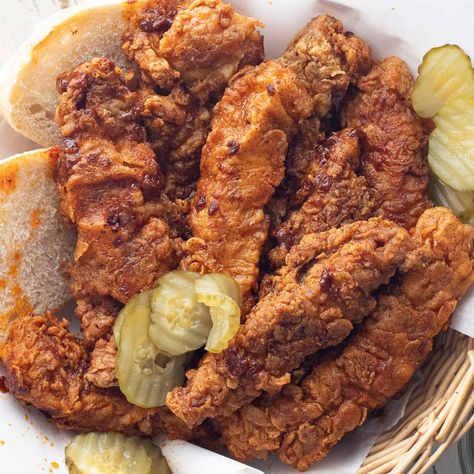 Nashville Hot Chicken Tenders Recipe (Just like KFC!) Nashville Hot Chicken Tenders Recipe, Hot Chicken Tenders Recipe, Nashville Hot Chicken Tenders, Hot Chicken Tenders, Nashville Hot Chicken Recipe, Spicy Chicken Tenders, Hot Chicken Recipe, Chicken Tenders Recipe, Kfc Recipe