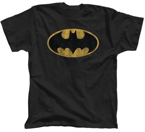 Clothing T-Shirt Comic DC Batman Yellow Bat Symbol Batman Hoodie Mens, Comic Book Batman, Comic Clothes, Batman Outfits, Batman Shirt, Superhero Batman, Batman T Shirt, Dc Comic Books, Duck Dynasty