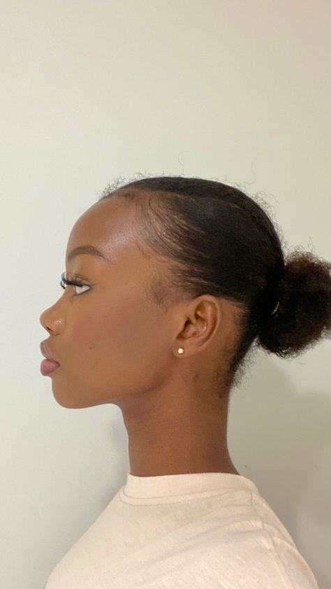 Short 4c Natural Hair, Slick Back Bun, Healthy Black Hair, Natural Hair Bun Styles, Braided Hairstyles For Black Women Cornrows, Natural Hair Short Cuts, Quick Natural Hair Styles, Braids Hairstyles Pictures, Cute Box Braids Hairstyles