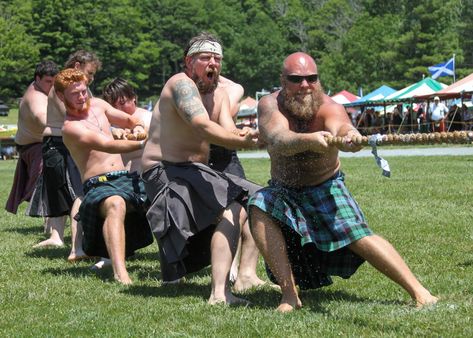 Highland Games Scotland, Scottish Highland Games, Scottish Festival, Scottish Clothing, Grandfather Mountain, Highland Dance, Kilt Outfits, Celtic Music, Celtic Woman