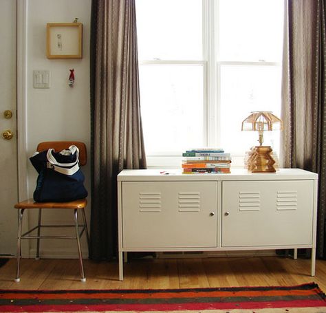 entry way Ikea PS cabinet Ikea Metal Cabinet, Ikea Lockers, Small Entryways, Metal Lockers, Ikea Cabinets, Entryway Storage, Ikea Storage, Apartment Furniture, Fun Decor