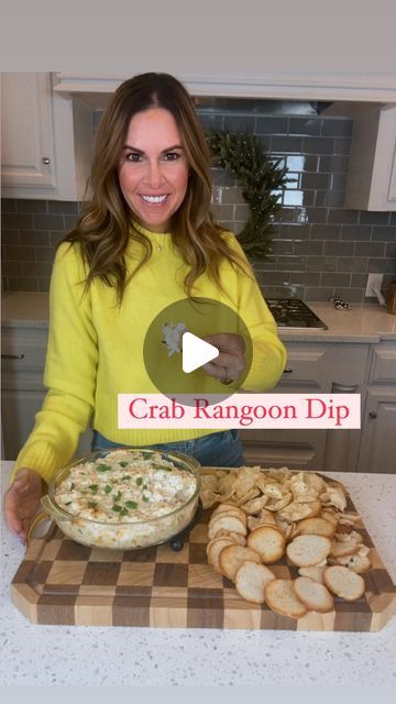 Beth Ann Cavaliere on Instagram: "It’s National Crab Rangoon Day! I don’t make this stuff up, I’m just here to tell you about it🦀. This dip has everything you love about the classic Crab Rangoon, but so much easier to make. This also tastes so good spread over crostinis for a bite size snack or app! Enjoy! Crab Rangoon Dip! Recipe is on my Instagram @being_bethie #liketkit #LTKsalealert #LTKstyletip #LTKfindsunder50 @shop.ltk https://liketk.it/4wvEN #easyrecipes #crabrangoon #easyappetizers #partyfood #recipeshare #recipeideas #crabrangoondip" Crab Rangoon Videos, Crab Rangoon With Real Crab, Sweet Crab Rangoon, Crab Rangoon Dip Damn Delicious, Restaurant Style Crab Rangoon, Crab Rangoon Dip, Bite Size Snacks, Crab Rangoon, Appetizer Dips