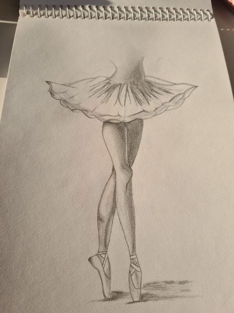 pencil painting Dibujos Y2k, Ballerina Sketch, Drawing Outfits, Fashion Design Books, Pencil Painting, Design Books, Sketches Simple, Sketch Ideas, Dress Drawing