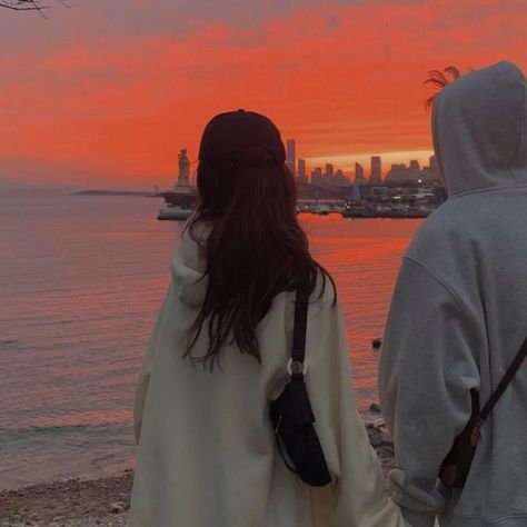 Couple Matching Wallpaper Aesthetic, Couples Icons Aesthetic, Instagram Couples, Cute Couple Dp, Best Anime Couples, Ulzzang Couple, Avatar Couple, Aesthetic Photography Grunge, Photo Couple