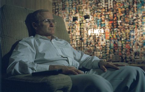 One hour photo One Hour Photo Movie, Robin Williams Movies, Killer Joe, American History X, The Neon Demon, One Hour Photo, Best Horror Movies, Movie Shots, Dark Comedy