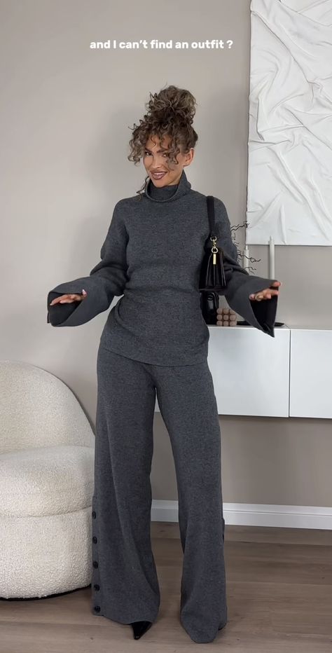 Gray And White Outfits For Women, Gray And Navy Blue Outfit, Blue And Grey Outfit Women, All Gray Outfits For Women, Grey Outfit Women, Gray Outfits For Women, Blue And Grey Outfit, Grey Outfits For Women, Black And Grey Outfit