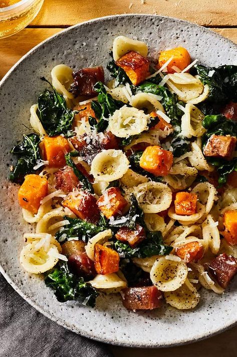 This easy, chewy orecchiette number starts with a sheet pan of some of our favorite things to eat: guanciale, butternut squash, and Tuscan kale. Fall Pasta Recipes, Butternut Squash Recipes Pasta, Autumn Pasta Recipes, Fall Pasta, Butternut Squash Pasta, Orecchiette Pasta, Butternut Squash Recipes, Fall Dinner, Roasted Butternut