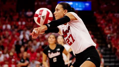 Harper Murray, Volleyball Mindset, Nebraska Volleyball Aesthetic, Volleyball Nebraska, Florida Volleyball, Volleyball Passing, Volleyball Positions, About Volleyball, Nebraska Volleyball