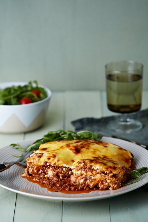 Low-Carb Protein Noodle Lasagna — Easy Recipe — Diet Doctor Zucchini Nachos, Maria Emmerich Recipes, Diet Doctor Recipes, Protein Noodles, Keto Pasta Recipe, Simple Healthy Food, Keto Main Dishes, Low Carb Lasagna, Easy Protein