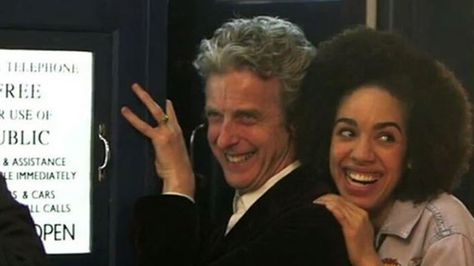 Doctor Who Bill Pearl Mackie Peter Capaldi Bill Potts, Doctor Who 10, Steven Moffat, Bbc Doctor Who, Twelfth Doctor, Time Lord, 12th Doctor, Peter Capaldi, Torchwood