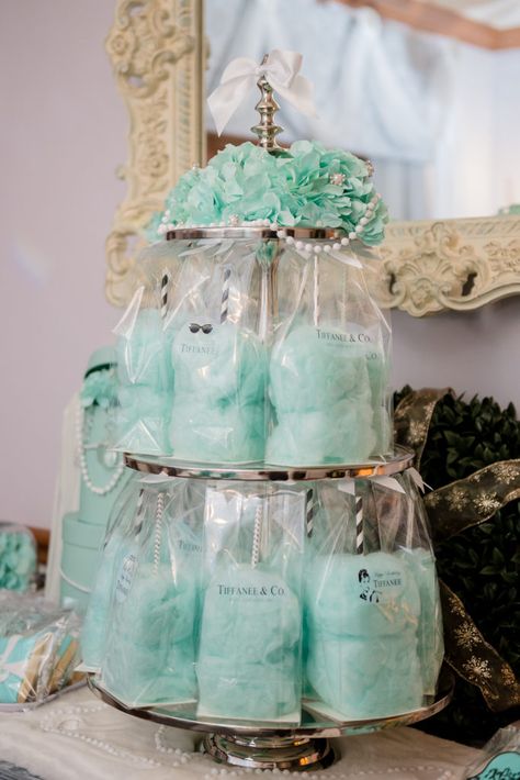 Tiffany And Co Sweet 16 Ideas, Breakfast At Tiffanys Bridal Shower Theme, Tiffany And Co Baby Shower Ideas, Tiffany Blue Baby Shower Ideas, Tiffany Blue Bridal Shower Ideas, Tiffany N Co, Blue Baby Shower Ideas, Tiffany Baby Shower Theme, Tiffany Blue Bridal Shower