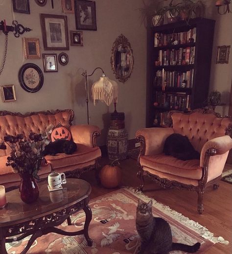 Cozy Goth Home, Whimsigothic Living Room, Dark Victorian Living Room Goth, Country Gothic Aesthetic House, Goth Fall Aesthetic Bedroom, Gothic Living Room Wallpaper, Whimsigothic Bedroom, Creepy Victorian House Interior, Gothic Homemaking