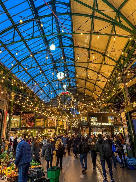 Winter lights in the UK Borough Market Christmas, Spitafield Market London, Borough Market London Aesthetic, London Farmers Market, England Town Aesthetic, London Borough Market, London Vibes Aesthetic, London England Aesthetic, London Life Aesthetic