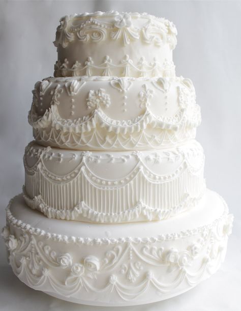 Piped Wedding Cakes, Vintage Piping Cake, Royal Icing Wedding Cake, Lambeth Wedding Cake, Lambeth Cakes, Lambeth Cake, Classic Wedding Cake, Amazing Wedding Cakes, Classic Cake