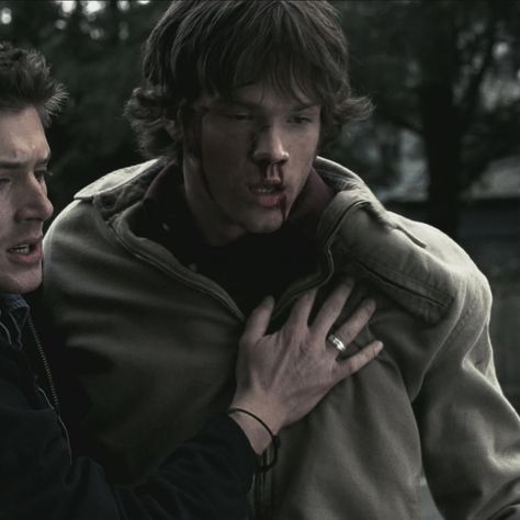 Aestethic Making Out, Sam And Dean Matching Pfp, Sam Winchester Fanart, Sam Winchester Aesthetic, Sam And Dean, Sam Winchester Icon, Sam Winchester Season 1, Demon Sam Winchester, The Boy King