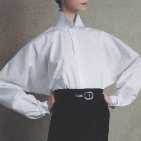 ☁️ Japan. 1980s. 80s Fashion Dresses, Dressy White Blouses, Japan 1980s, Large Office, Fashion Tag, Power Dressing, Fashion Blouse, Blouse Shirt, 80s Fashion