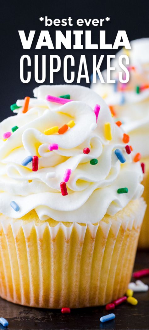 Best Vanilla Cupcake Recipe, Vanilla Cupcakes Recipe, Homemade Vanilla Cupcakes, Homemade Cupcake Recipes, Easy Vanilla Cupcakes, Moist Vanilla Cupcakes, Fluffy Cupcakes, Easy Cupcake Recipes, Vanilla Cupcake Recipe