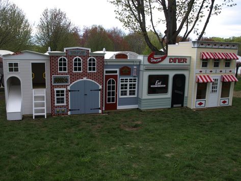 village I would've loveeeeed this Outdoor Playhouse Ideas, Custom Playhouse, Outside Playhouse, Kids Indoor Playhouse, Kids Playhouse Outdoors, Childrens Playhouse, Playhouse Plans, Indoor Playhouse, Diy Playhouse