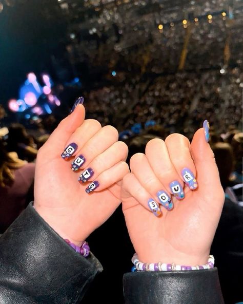 Guts Tour Nails, Hottest Summer Nails, Uñas Aesthetic, Olivia Lyrics, Olivia + Core + Aesthetic, Guts Tour, Purple Acrylic Nails, 2024 Nails, Holy Chic