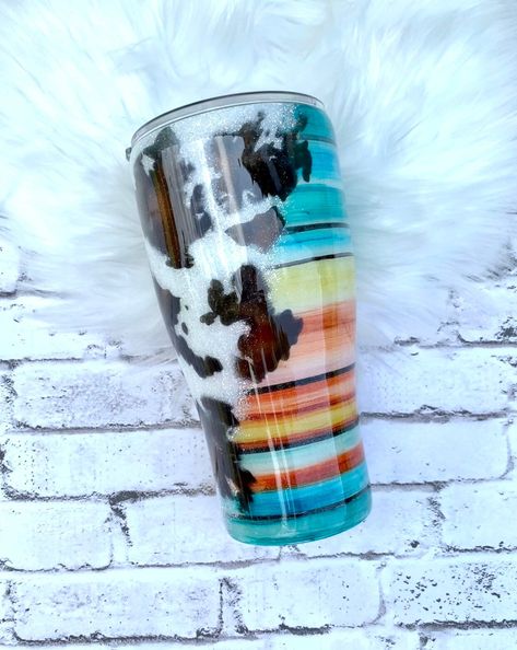 Cow Hide Tumbler Ideas, Cow Print Tumbler Ideas, Cow Tumbler Ideas, Western Tumbler Cups, Western Tumbler Ideas, Southern Tumbler, Blinged Cups, Western Tumblers, Serape Tumbler