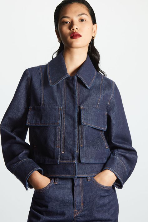 CROPPED UTILITY JACKET - DARK INDIGO - COS Women's Jackets, Cropped Denim Jacket, Style Crush, Denim Jacket Women, Cropped Denim, Denim Outfit, Everyday Wardrobe, Utility Jacket, Coats Jackets Women