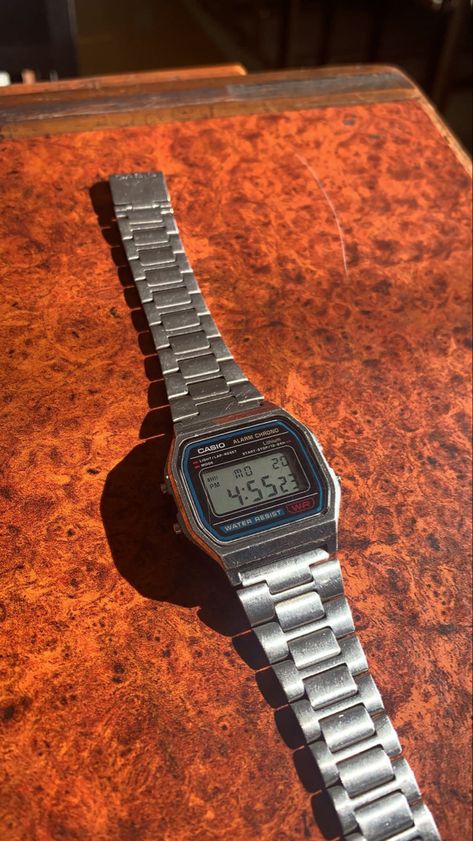 #watch #vintage #vintagestyle #casiowatch #casio #aesthetic #silverjewellery #silver Casio Aesthetic, Casio Silver Watch, Silver Casio Watch, Casio Watch Aesthetic, Casio Vintage Watch, Casio Vintage, Stop Watch, Minimalist Fashion Men, Fancy Watches