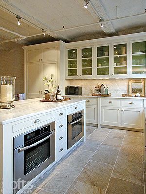 Double Island Kitchen Layout, Kitchen Island Layout, Wall Oven Kitchen, Double Oven Kitchen, Double Island Kitchen, Double Ovens, Kitchens Ideas, Renovation Kitchen, New House - Kitchen