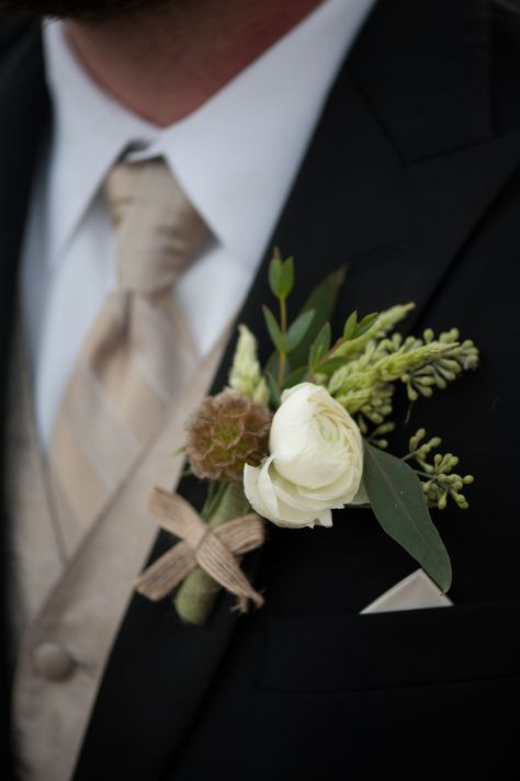 The Hartford Club Wheat Boutonniere, Carnation Boutonniere, Elegant Boutonniere, Boutonniere White, Mary Photography, Scabiosa Pods, White Ranunculus, Flowers Arrangements, Fall Garden