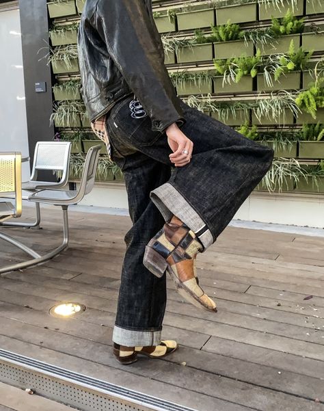 Japanese Raw Denim, Japanese Denim Jeans, Raw Denim Outfit, Raw Denim Jacket, Sick Clothes, Guy Fits, Concept Clothing, Cold Outfits, Japanese Denim