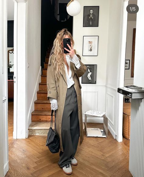 Beauty Closet, Fashion Staples, Trench Coat Outfit, Winter Mood, Corporate Outfits, Looks Street Style, Interview Outfit, Coat Outfits, Professional Outfits