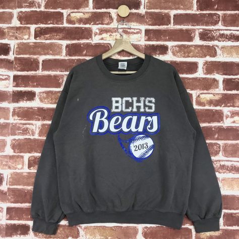 Excited to share this item from my #etsy shop: Vintage BCHS Bears Softball Sweatshirt Crewneck Big Logo Jumper Pullover Sweatshirt Size Medium Softball Sweatshirt, Sweatshirt Crewneck, Pull Sweat, Used Clothing, Softball, Pullover Sweatshirt, Sweat Shirt, Favorite Outfit, Bears