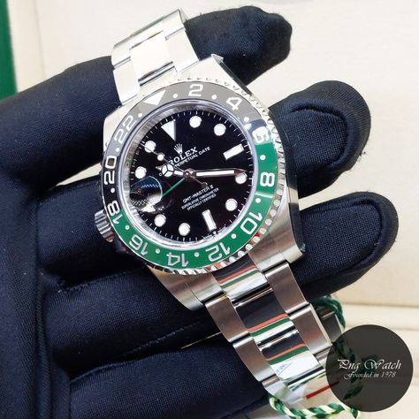 Rolex 40mm Oyster Perpetual "SPRITE" GMT Master 2 REF: 126720VTNR! -Brand New (October 2022) -Unworn -Unsized -Full factory stickers intact Gmt Master 2, Submariner Date, October 2022, Stylish Watches, Oyster Perpetual, Rolex Watches, Luxury Watches, Hulk, Rolex