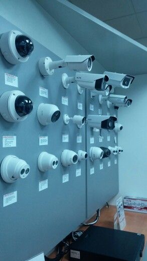 We have a large selection of High Definition Video Surveillance Security Cameras to Protect your Investments ! ASK US HOW Security System Logo, Electrical Stores, Best Security Cameras, Cctv Security Systems, Cctv Camera Installation, Camera Installation, Security Camera Installation, كاميرات مراقبة, Video Security